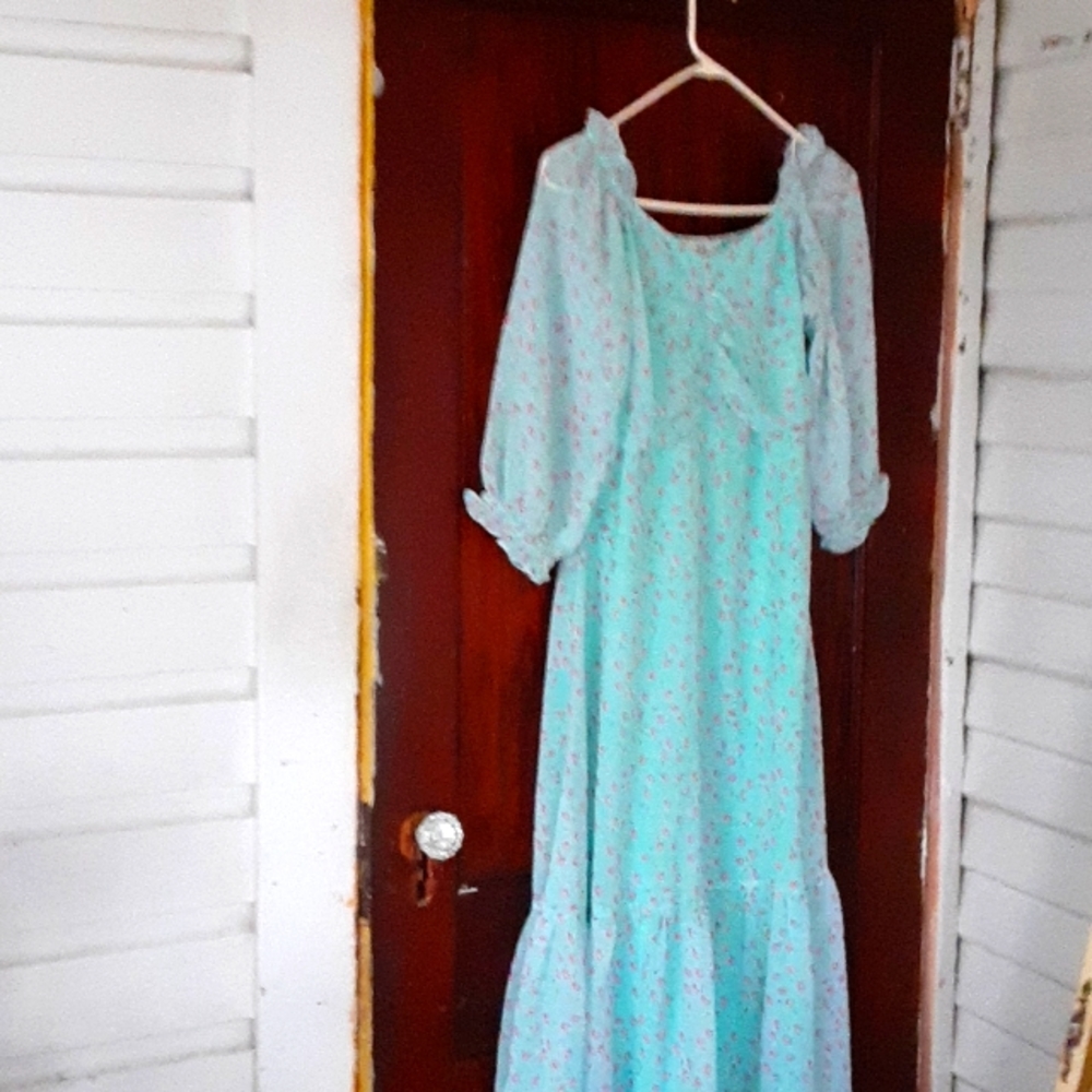 AND sz small multi tiered cottagecore midi/maxi length floral dress - Picture 1 of 6